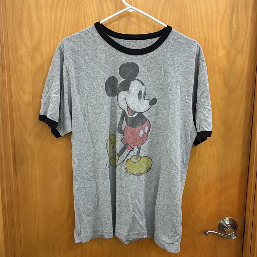 Unisex Mickey Mouse authentic ringer T Shirt purchased at Disney parks. Large.